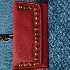 NWOT Gold Skull Tri-fold Wallet Red